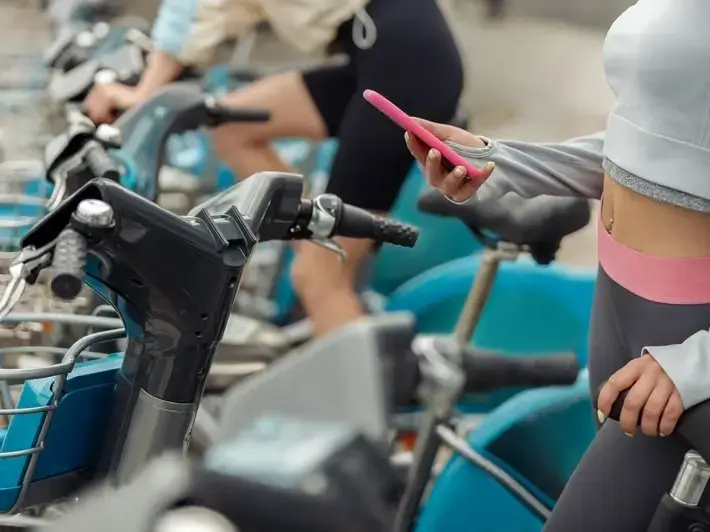 Wrongful death and injury lawyer meeting family from San Tan Heights after serious rideshare wreck near San Tan Mountain Regional Park